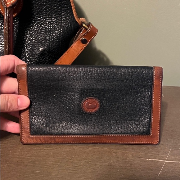 Dooney and Bourke Black and Brown Leather Handbag - Picture 10 of 12